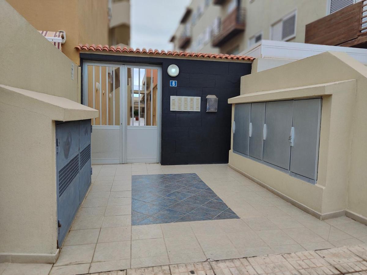 Iris Holiday Apartment Candelaria Luaran gambar